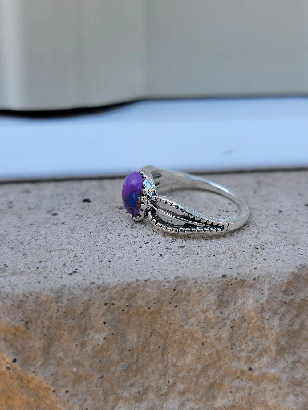 Sixe 7 Purple Stone Twisted Band Ring - Women Jewelry